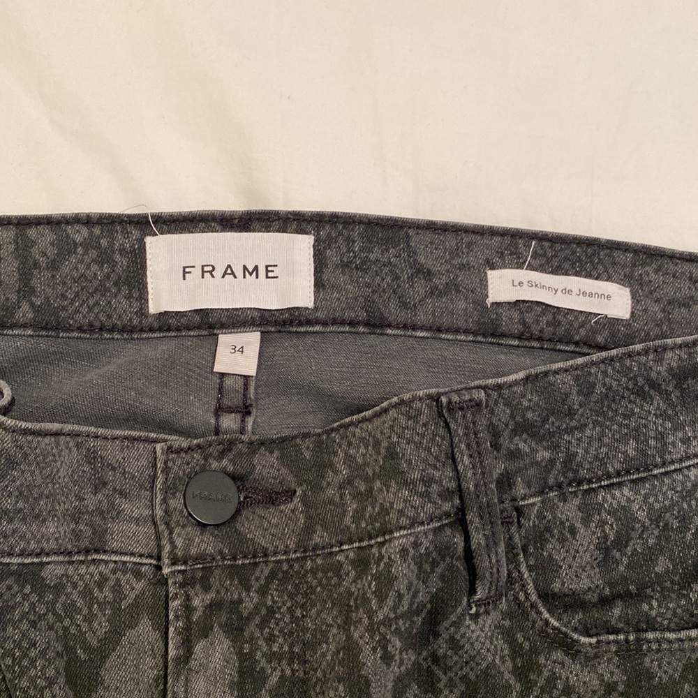 Frame Jeans - Picture 3 of 3